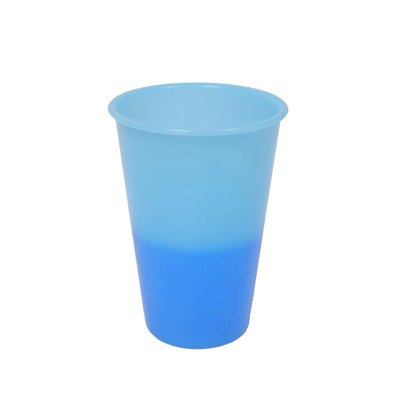 Cambio de color frío Magic Plastic Tumbler