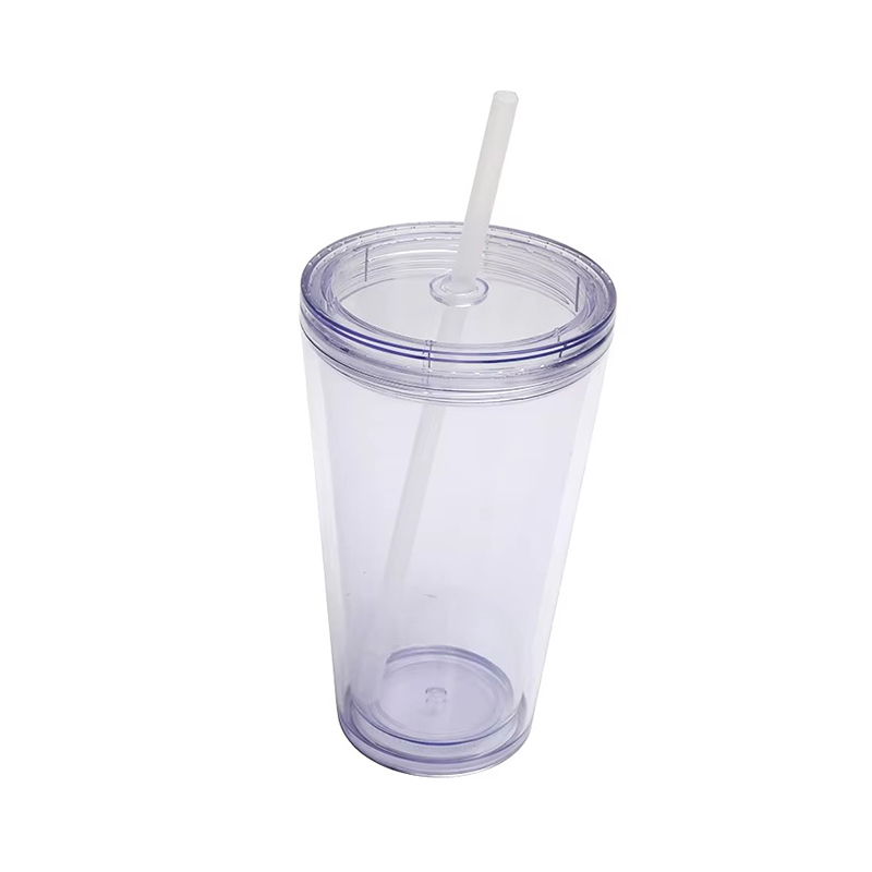 Pequeño vaso de plástico duradero liviano