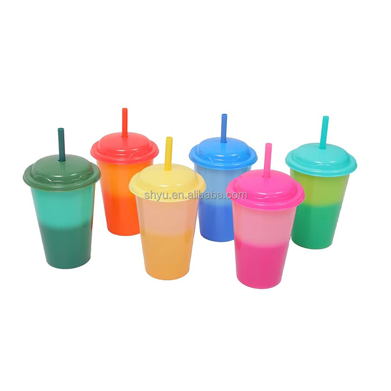Cambio de color frío Magic Plastic Tumbler