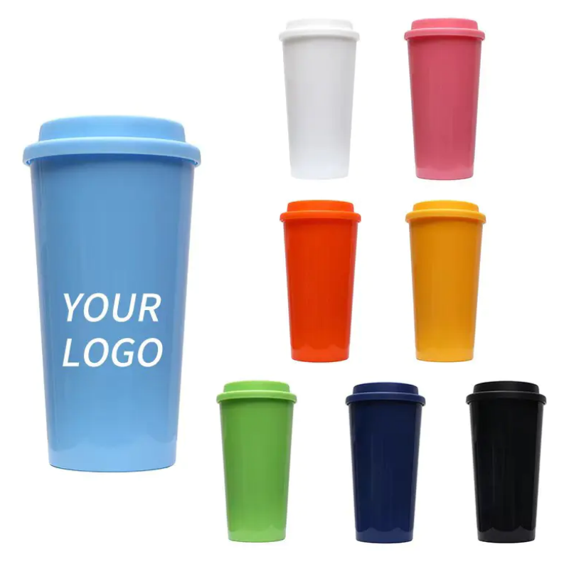 Taza de plástico se convierte en una opción popular
