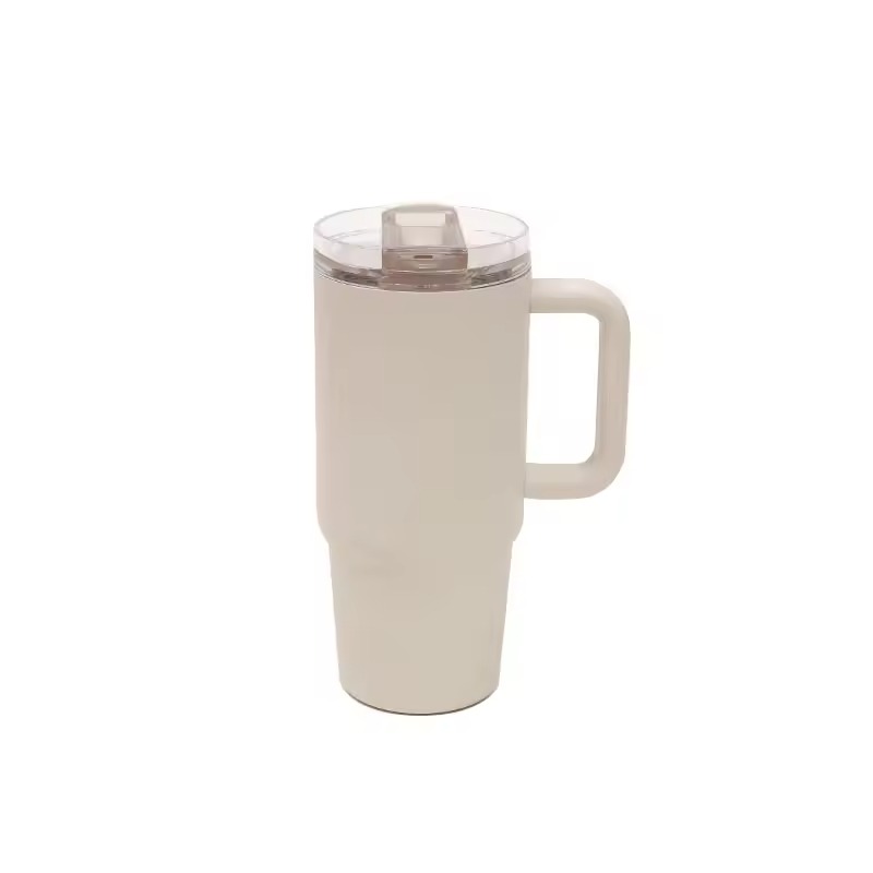 Tumbler de acero inoxidable con tapa de paja